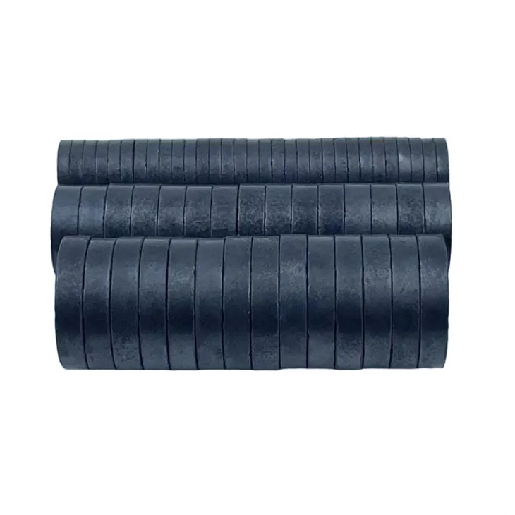 Сильні феритові магніти